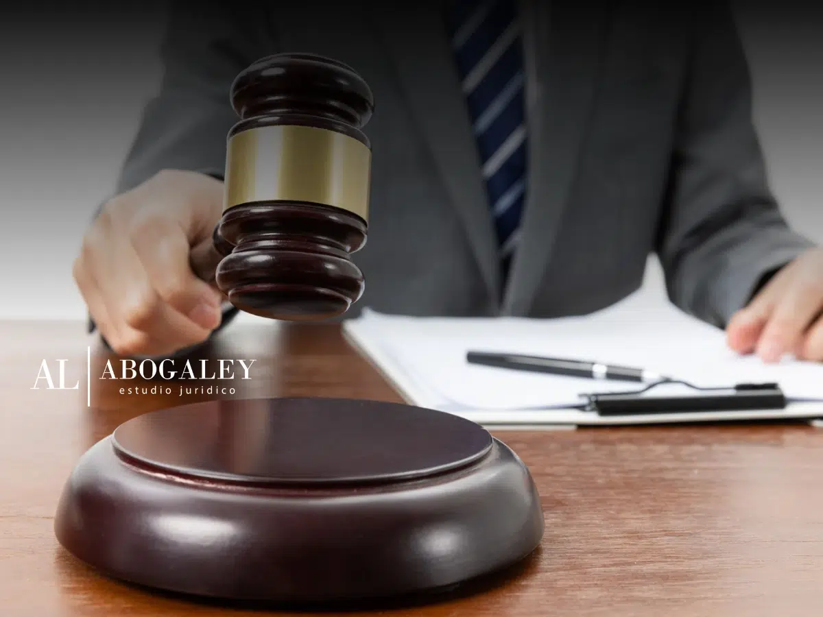 Abogado en Audiencia de juicio civil: El momento definitivo del proceso en Chile