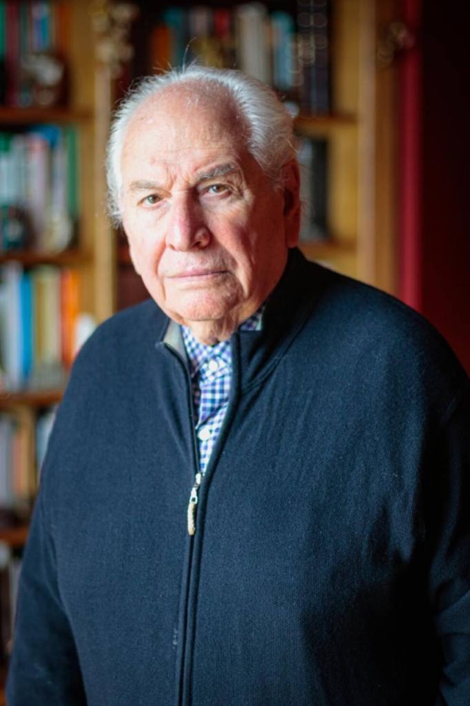 fotos del abogado Jose luis cea engana