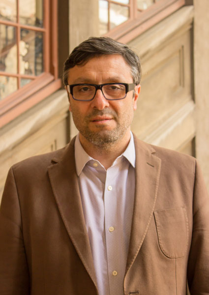 Álvaro Vidal Olivares abogado